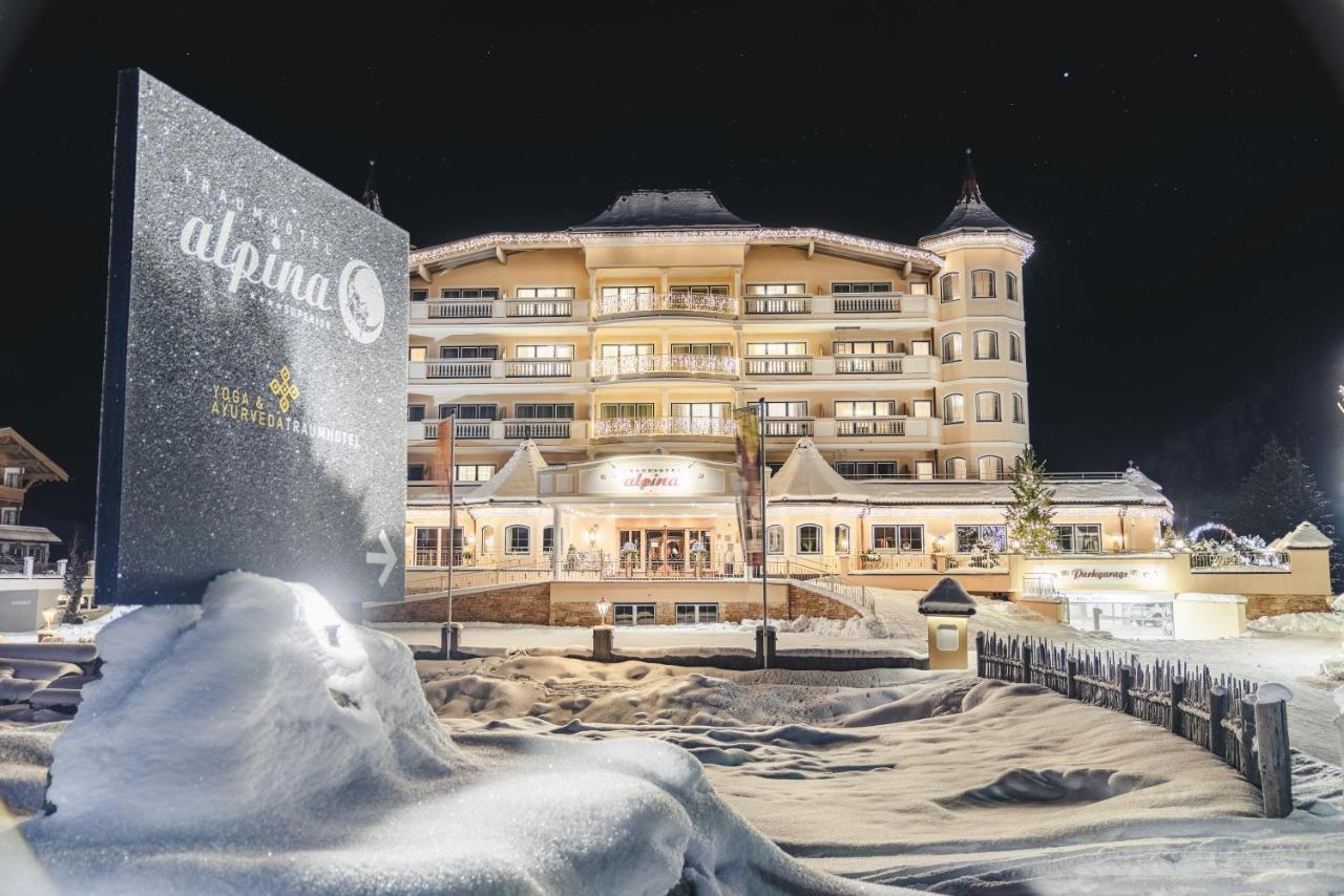 Traumhotel Alpina Superior --Yoga Und Ayurvedahotel (Adults Only) Gerlos Dış mekan fotoğraf
