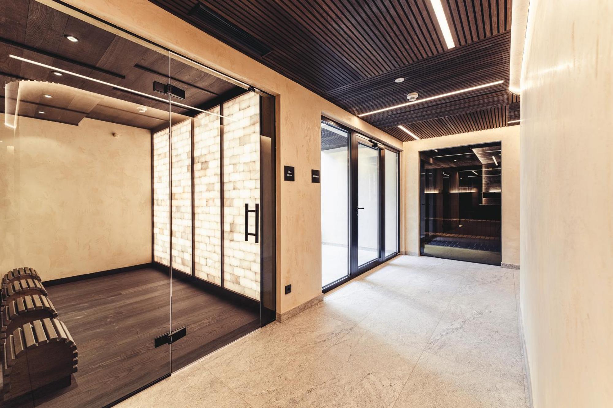 Traumhotel Alpina Superior --Yoga Und Ayurvedahotel (Adults Only) Gerlos Dış mekan fotoğraf